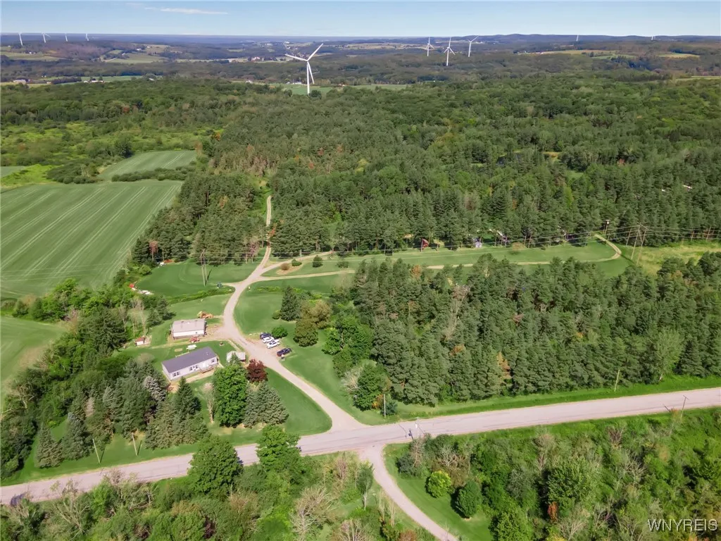 3211 Centerline Road, Orangeville, New York 14167, Orangeville, New York 14167, 3 Bedrooms Bedrooms, 9 Rooms Rooms,2 BathroomsBathrooms,Residential,Closed,3211 Centerline Road, Orangeville, New York 14167,0,B1596571