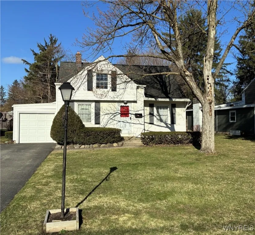 4150 Connection Drive, Clarence, New York 14221, Clarence, New York 14221, 3 Bedrooms Bedrooms, 8 Rooms Rooms,1 BathroomBathrooms,Residential,Closed,4150 Connection Drive, Clarence, New York 14221,0,B1596584