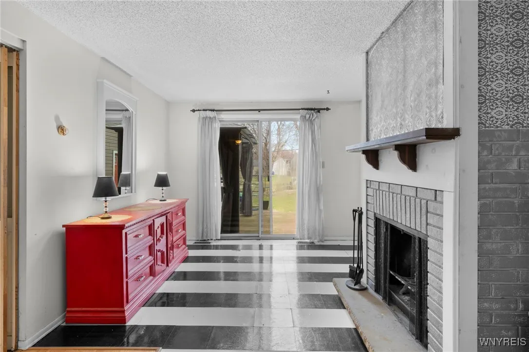 50 Wedgewood Drive, West Seneca, New York 14224, West Seneca, New York 14224, 4 Bedrooms Bedrooms, 8 Rooms Rooms,2 BathroomsBathrooms,Residential,Closed,50 Wedgewood Drive, West Seneca, New York 14224,B1596837