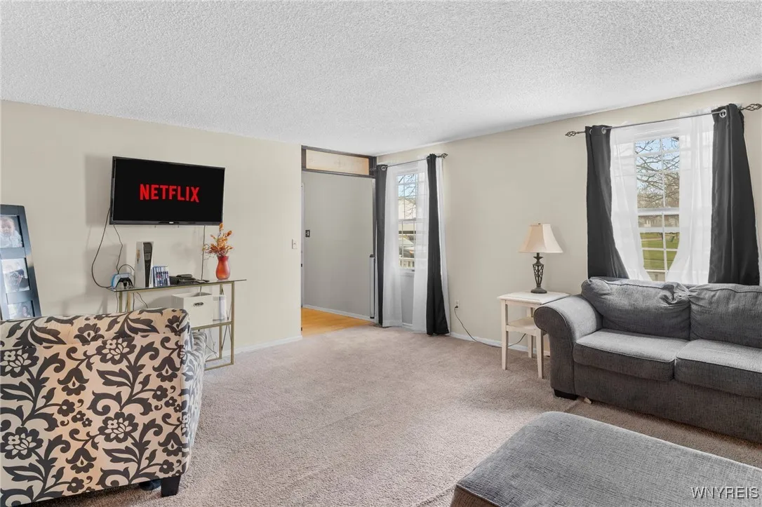 50 Wedgewood Drive, West Seneca, New York 14224, West Seneca, New York 14224, 4 Bedrooms Bedrooms, 8 Rooms Rooms,2 BathroomsBathrooms,Residential,Closed,50 Wedgewood Drive, West Seneca, New York 14224,B1596837
