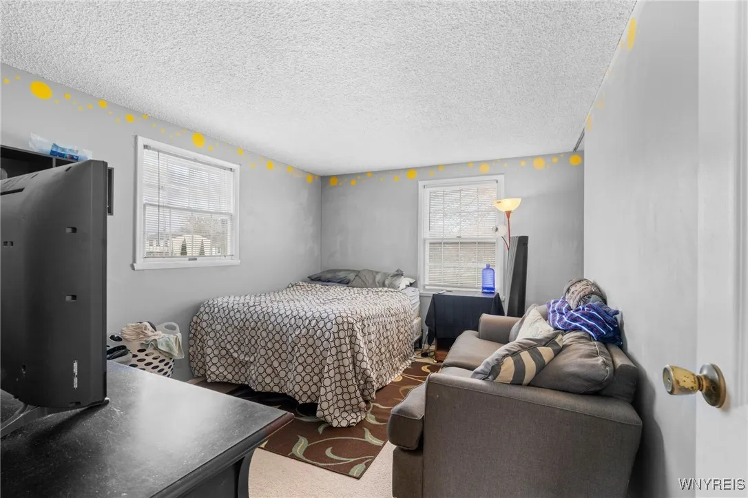 50 Wedgewood Drive, West Seneca, New York 14224, West Seneca, New York 14224, 4 Bedrooms Bedrooms, 8 Rooms Rooms,2 BathroomsBathrooms,Residential,Closed,50 Wedgewood Drive, West Seneca, New York 14224,B1596837