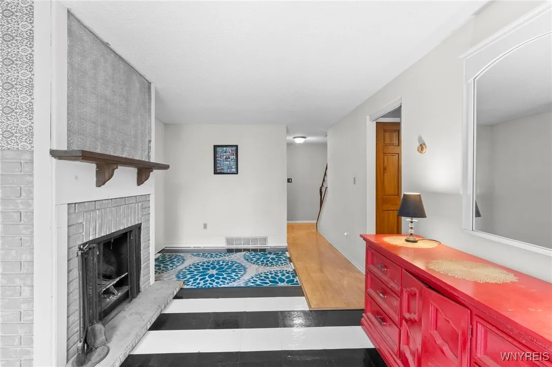 50 Wedgewood Drive, West Seneca, New York 14224, West Seneca, New York 14224, 4 Bedrooms Bedrooms, 8 Rooms Rooms,2 BathroomsBathrooms,Residential,Closed,50 Wedgewood Drive, West Seneca, New York 14224,B1596837