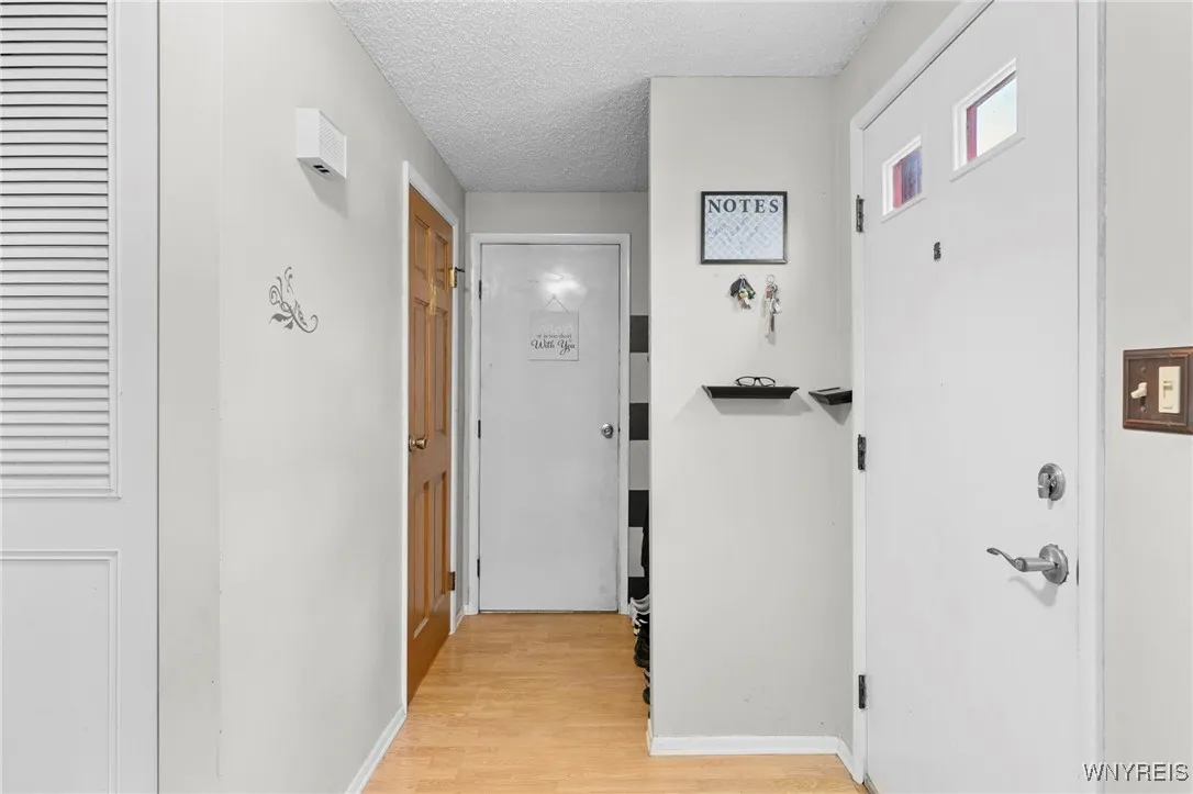 50 Wedgewood Drive, West Seneca, New York 14224, West Seneca, New York 14224, 4 Bedrooms Bedrooms, 8 Rooms Rooms,2 BathroomsBathrooms,Residential,Closed,50 Wedgewood Drive, West Seneca, New York 14224,B1596837