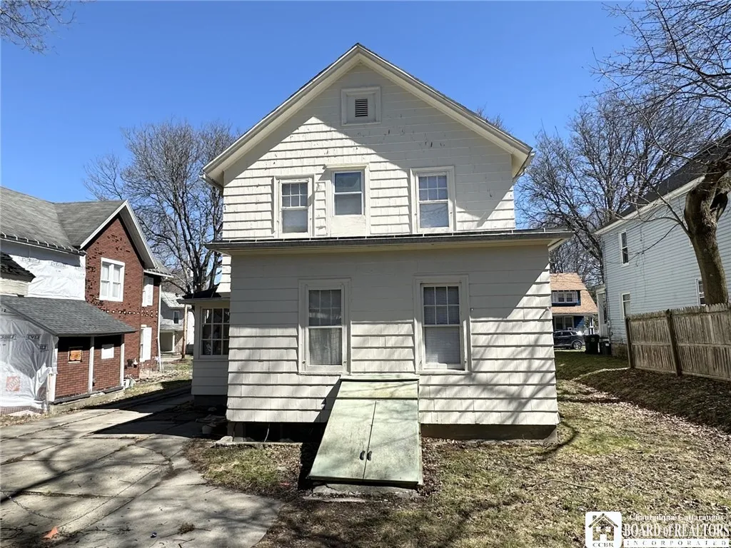 30 Catlin Avenue, Jamestown, New York 14701, Jamestown, New York 14701, 4 Bedrooms Bedrooms, ,2 BathroomsBathrooms,Residential,Closed,30 Catlin Avenue, Jamestown, New York 14701,R1596532