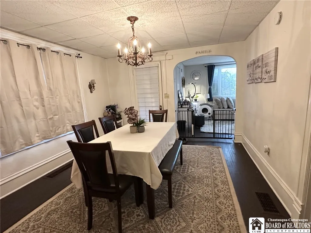 30 Catlin Avenue, Jamestown, New York 14701, Jamestown, New York 14701, 4 Bedrooms Bedrooms, ,2 BathroomsBathrooms,Residential,Closed,30 Catlin Avenue, Jamestown, New York 14701,R1596532