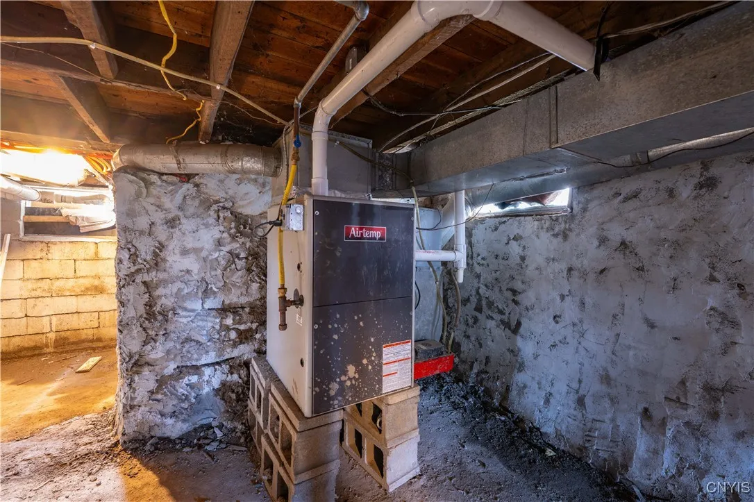 120-122 Bellinger Street, Herkimer, New York 13350, Herkimer, New York 13350, 6 Bedrooms Bedrooms, ,2 BathroomsBathrooms,Residential,Closed,120-122 Bellinger Street, Herkimer, New York 13350,0,S1596938