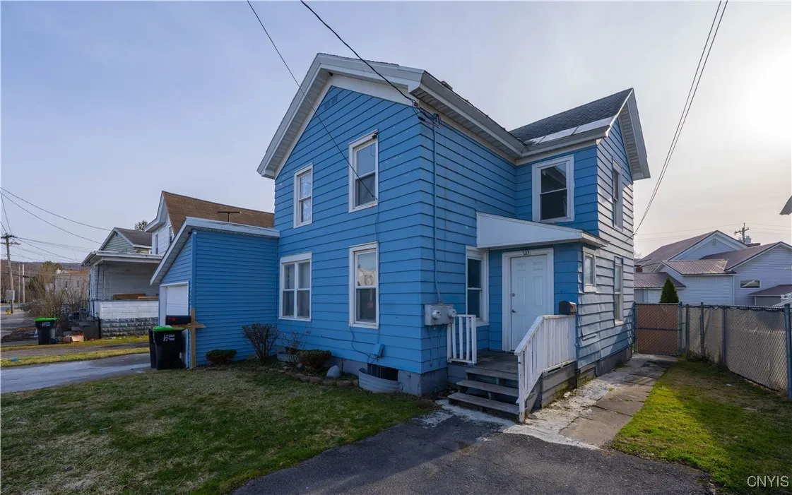 120-122 Bellinger Street, Herkimer, New York 13350, Herkimer, New York 13350, 6 Bedrooms Bedrooms, ,2 BathroomsBathrooms,Residential,Closed,120-122 Bellinger Street, Herkimer, New York 13350,0,S1596938