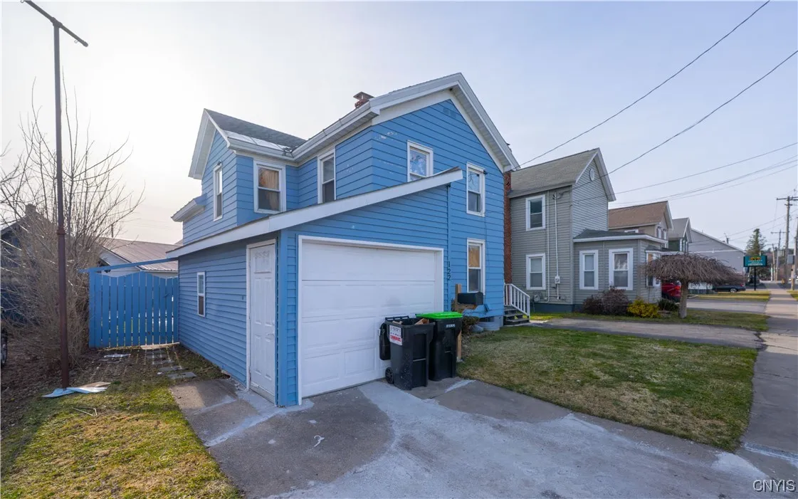 120-122 Bellinger Street, Herkimer, New York 13350, Herkimer, New York 13350, 6 Bedrooms Bedrooms, ,2 BathroomsBathrooms,Residential,Closed,120-122 Bellinger Street, Herkimer, New York 13350,0,S1596938