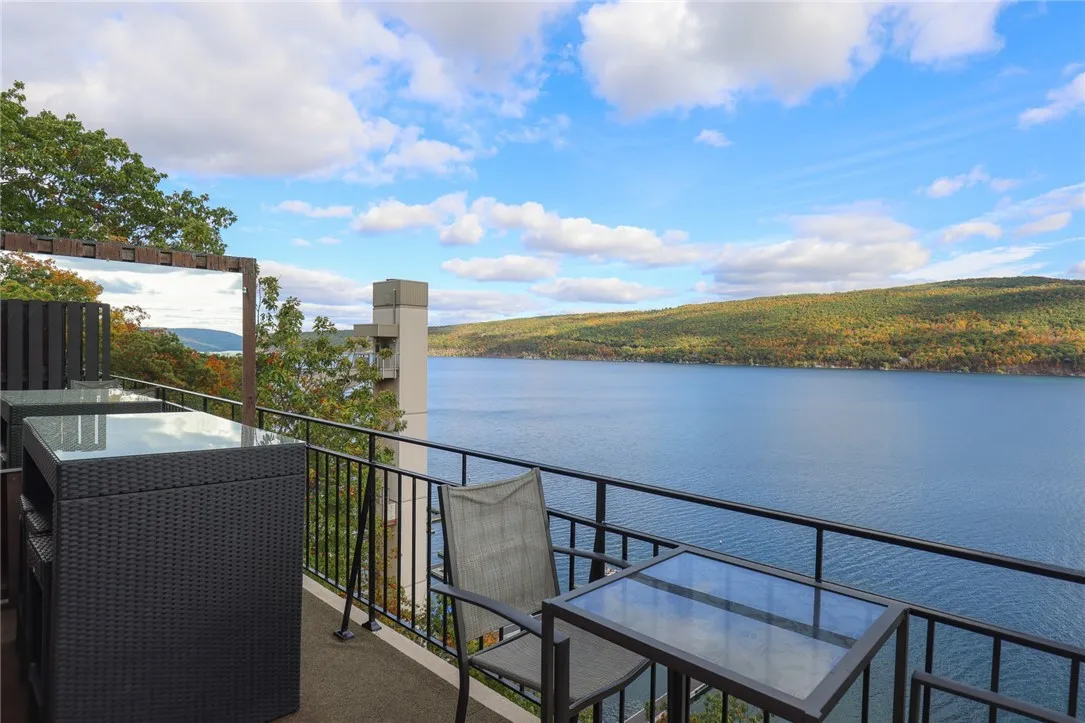 11 Cliffside Drive, South Bristol, New York 14424, South Bristol, New York 14424, 4 Bedrooms Bedrooms, 6 Rooms Rooms,2 BathroomsBathrooms,Residential,For Sale,11 Cliffside Drive, South Bristol, New York 14424,0,R1597007