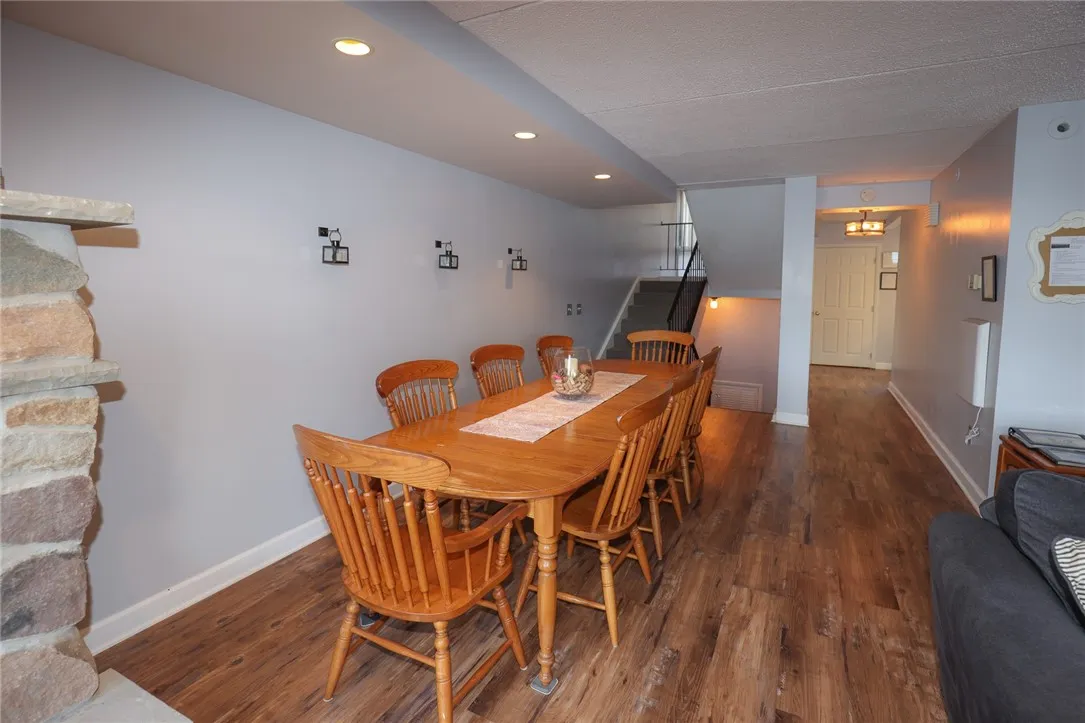 11 Cliffside Drive, South Bristol, New York 14424, South Bristol, New York 14424, 4 Bedrooms Bedrooms, 6 Rooms Rooms,2 BathroomsBathrooms,Residential,For Sale,11 Cliffside Drive, South Bristol, New York 14424,0,R1597007