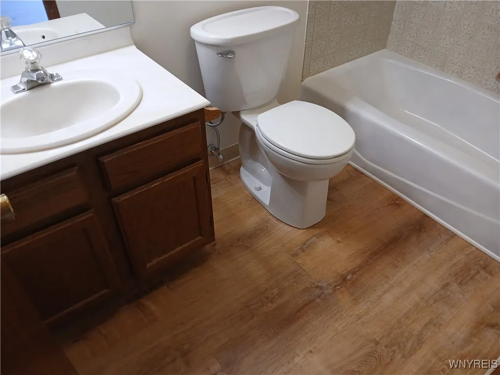 5301 Chestnut Ridge Road G, Orchard Park, New York, Orchard Park, New York 14127, 2 Bedrooms Bedrooms, 5 Rooms Rooms,2 BathroomsBathrooms,Residential,Closed,5301 Chestnut Ridge Road G, Orchard Park, New York,B1596798