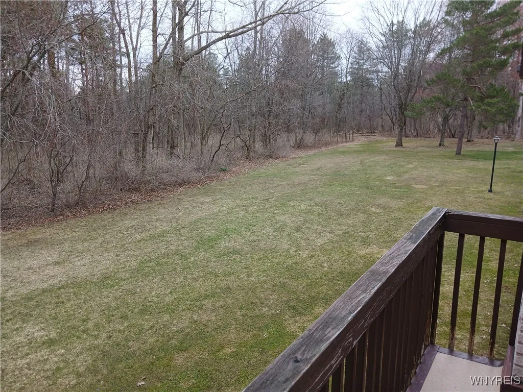 5301 Chestnut Ridge Road G, Orchard Park, New York, Orchard Park, New York 14127, 2 Bedrooms Bedrooms, 5 Rooms Rooms,2 BathroomsBathrooms,Residential,Closed,5301 Chestnut Ridge Road G, Orchard Park, New York,B1596798