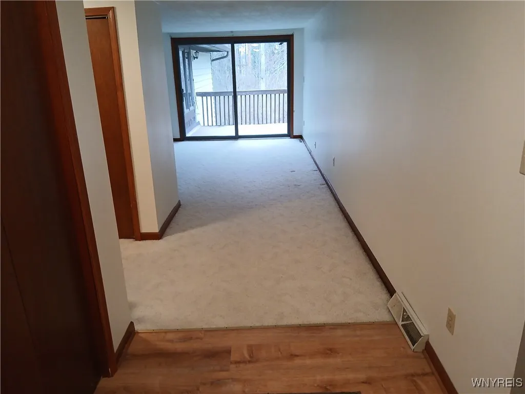 5301 Chestnut Ridge Road G, Orchard Park, New York, Orchard Park, New York 14127, 2 Bedrooms Bedrooms, 5 Rooms Rooms,2 BathroomsBathrooms,Residential,Closed,5301 Chestnut Ridge Road G, Orchard Park, New York,B1596798