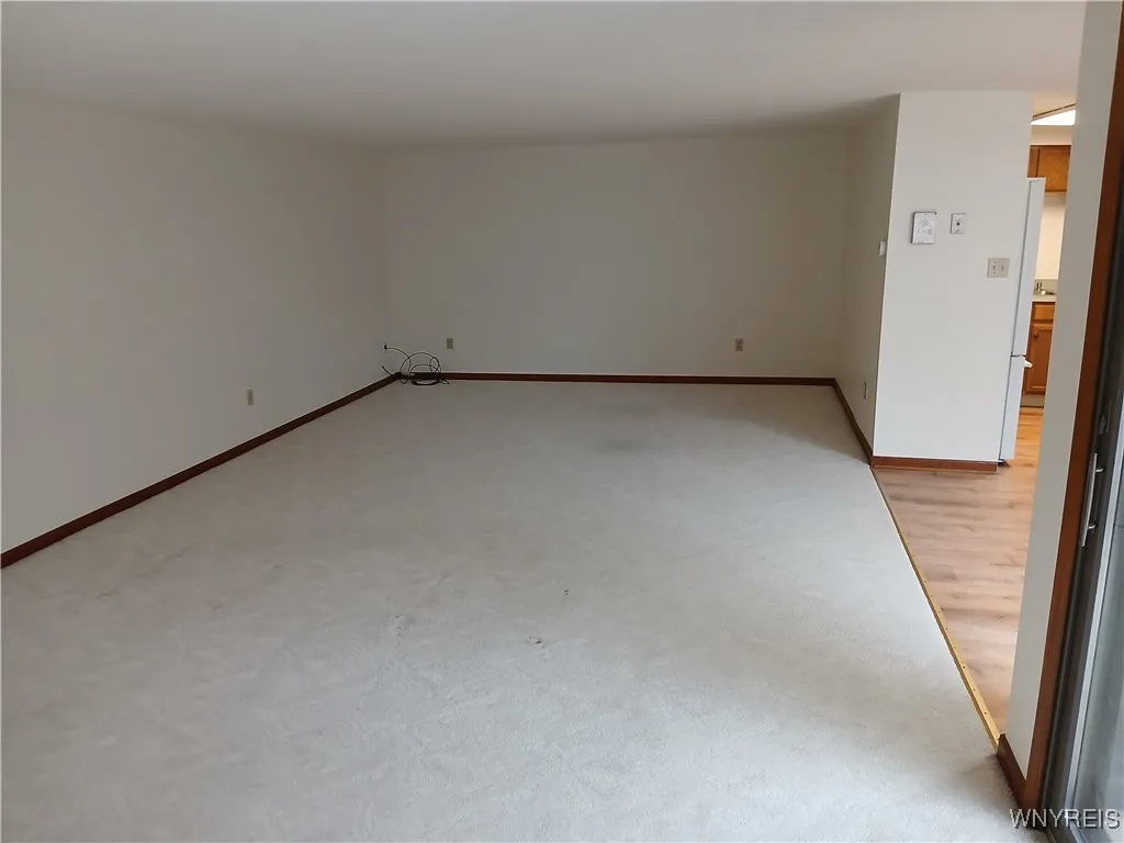 5301 Chestnut Ridge Road G, Orchard Park, New York, Orchard Park, New York 14127, 2 Bedrooms Bedrooms, 5 Rooms Rooms,2 BathroomsBathrooms,Residential,Closed,5301 Chestnut Ridge Road G, Orchard Park, New York,B1596798