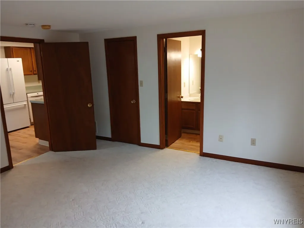 5301 Chestnut Ridge Road G, Orchard Park, New York, Orchard Park, New York 14127, 2 Bedrooms Bedrooms, 5 Rooms Rooms,2 BathroomsBathrooms,Residential,Closed,5301 Chestnut Ridge Road G, Orchard Park, New York,B1596798