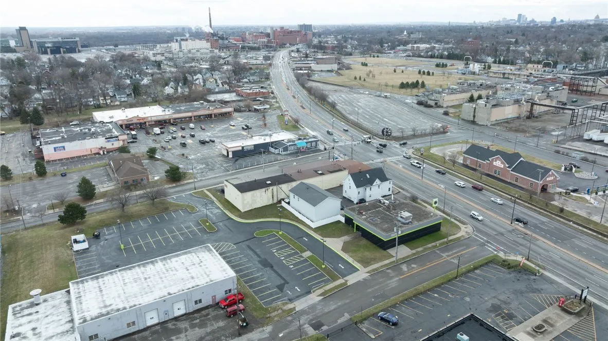 688-694 West Ridge Road, Rochester, New York 14615, Rochester, New York 14615, ,Commercial Sale,For Sale,688-694 West Ridge Road, Rochester, New York 14615,0,R1596764