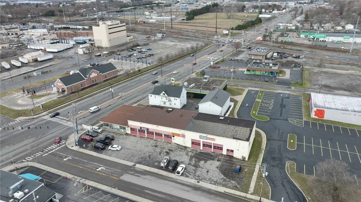 688-694 West Ridge Road, Rochester, New York 14615, Rochester, New York 14615, ,Commercial Sale,For Sale,688-694 West Ridge Road, Rochester, New York 14615,0,R1596764