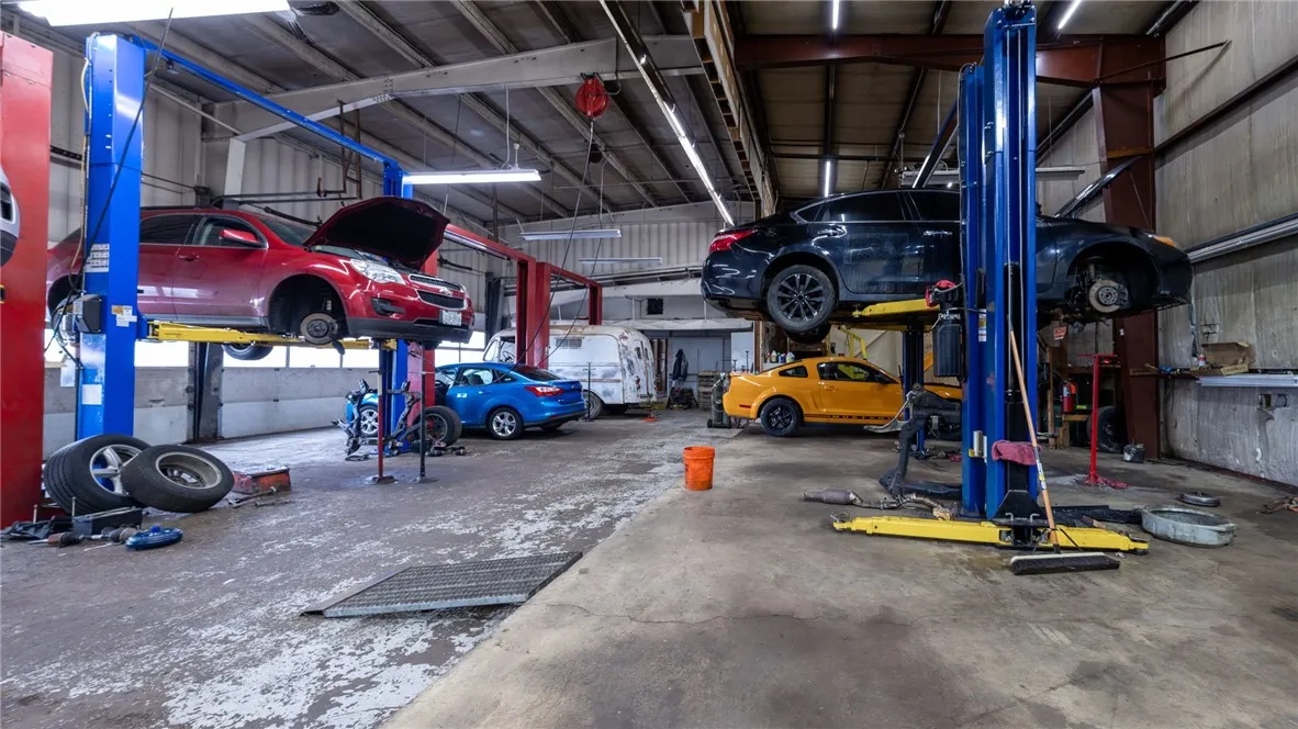 688-694 West Ridge Road, Rochester, New York 14615, Rochester, New York 14615, ,Commercial Sale,For Sale,688-694 West Ridge Road, Rochester, New York 14615,0,R1596764