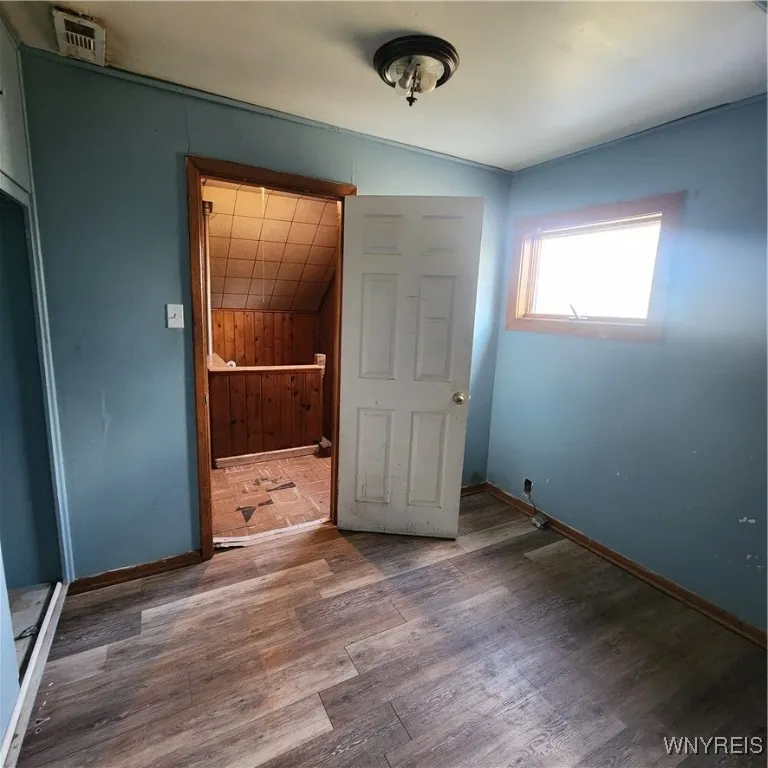 65 Wex Avenue, Buffalo, New York 14211, Buffalo, New York 14211, 5 Bedrooms Bedrooms, ,2 BathroomsBathrooms,Residential,For Sale,65 Wex Avenue, Buffalo, New York 14211,B1597174