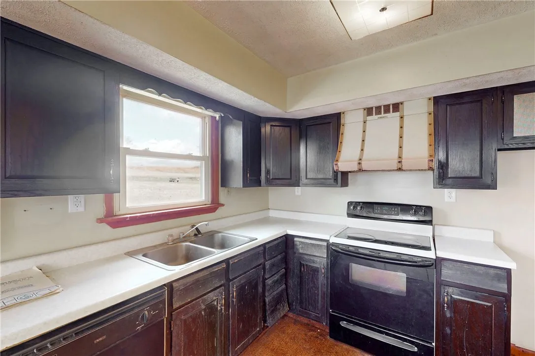 7975 County Route 113, Urbana, New York 14810, Urbana, New York 14810, 3 Bedrooms Bedrooms, 8 Rooms Rooms,1 BathroomBathrooms,Residential,Closed,7975 County Route 113, Urbana, New York 14810,0,R1597220