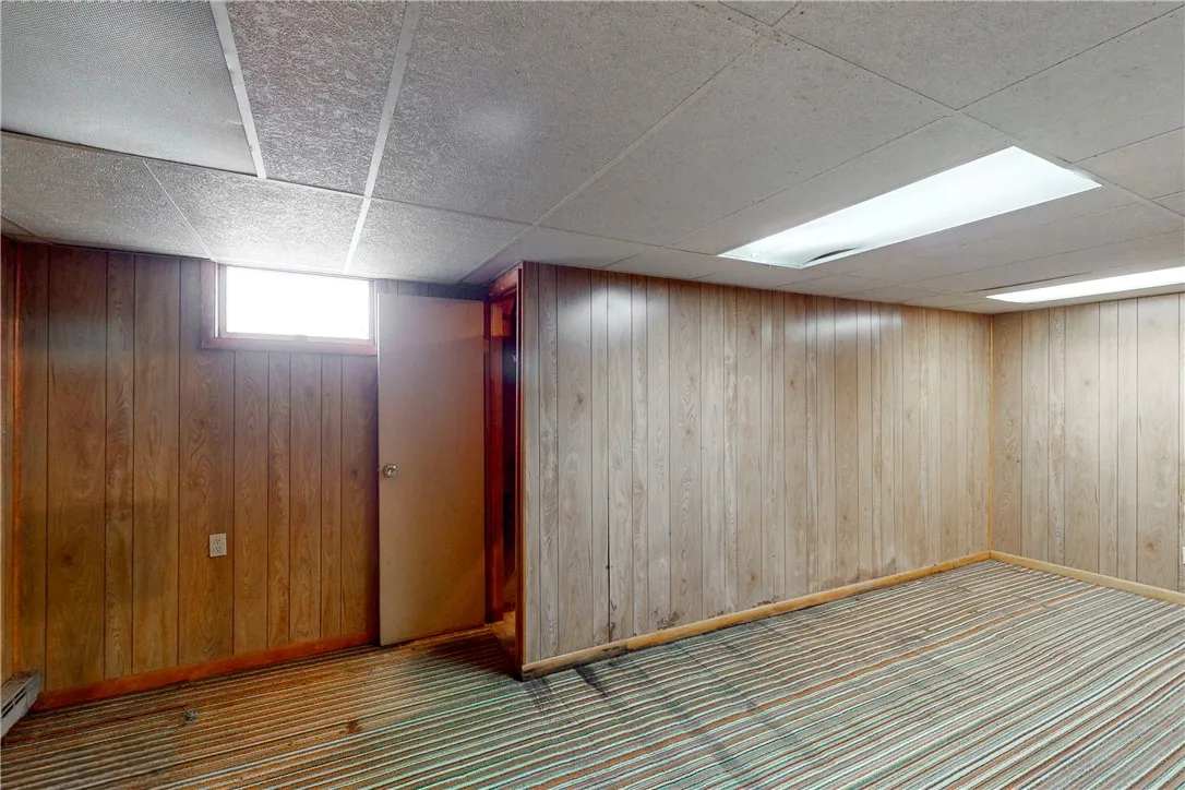 7975 County Route 113, Urbana, New York 14810, Urbana, New York 14810, 3 Bedrooms Bedrooms, 8 Rooms Rooms,1 BathroomBathrooms,Residential,Closed,7975 County Route 113, Urbana, New York 14810,0,R1597220