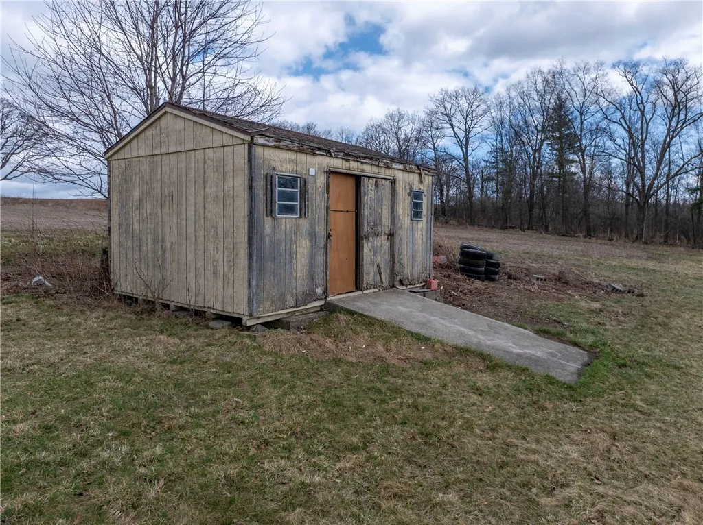 7975 County Route 113, Urbana, New York 14810, Urbana, New York 14810, 3 Bedrooms Bedrooms, 8 Rooms Rooms,1 BathroomBathrooms,Residential,Closed,7975 County Route 113, Urbana, New York 14810,0,R1597220