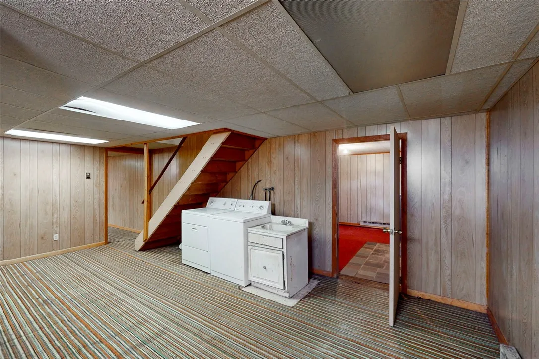 7975 County Route 113, Urbana, New York 14810, Urbana, New York 14810, 3 Bedrooms Bedrooms, 8 Rooms Rooms,1 BathroomBathrooms,Residential,Closed,7975 County Route 113, Urbana, New York 14810,0,R1597220