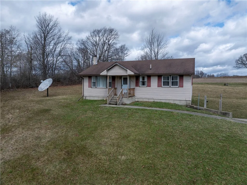 7975 County Route 113, Urbana, New York 14810, Urbana, New York 14810, 3 Bedrooms Bedrooms, 8 Rooms Rooms,1 BathroomBathrooms,Residential,Closed,7975 County Route 113, Urbana, New York 14810,0,R1597220