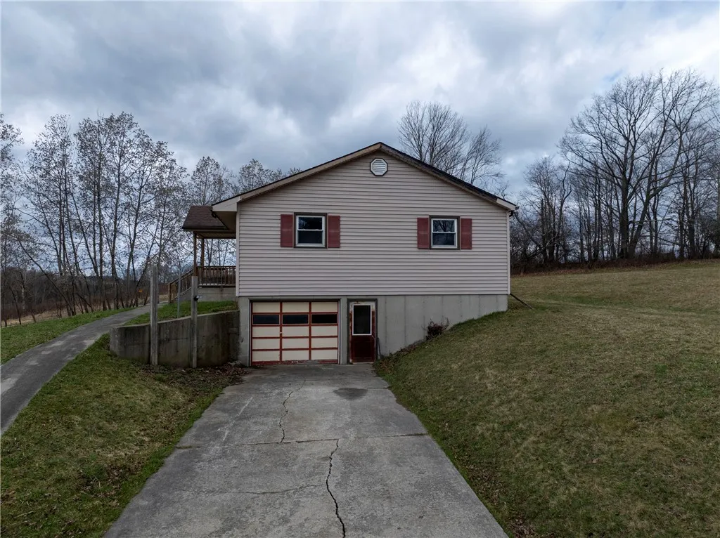 7975 County Route 113, Urbana, New York 14810, Urbana, New York 14810, 3 Bedrooms Bedrooms, 8 Rooms Rooms,1 BathroomBathrooms,Residential,Closed,7975 County Route 113, Urbana, New York 14810,0,R1597220