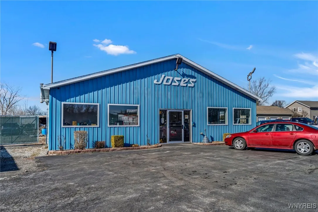 5621 Lockport Road, Niagara, New York 14305, Niagara, New York 14305, ,Commercial Lease,For Rent,5621 Lockport Road, Niagara, New York 14305,0,B1597267