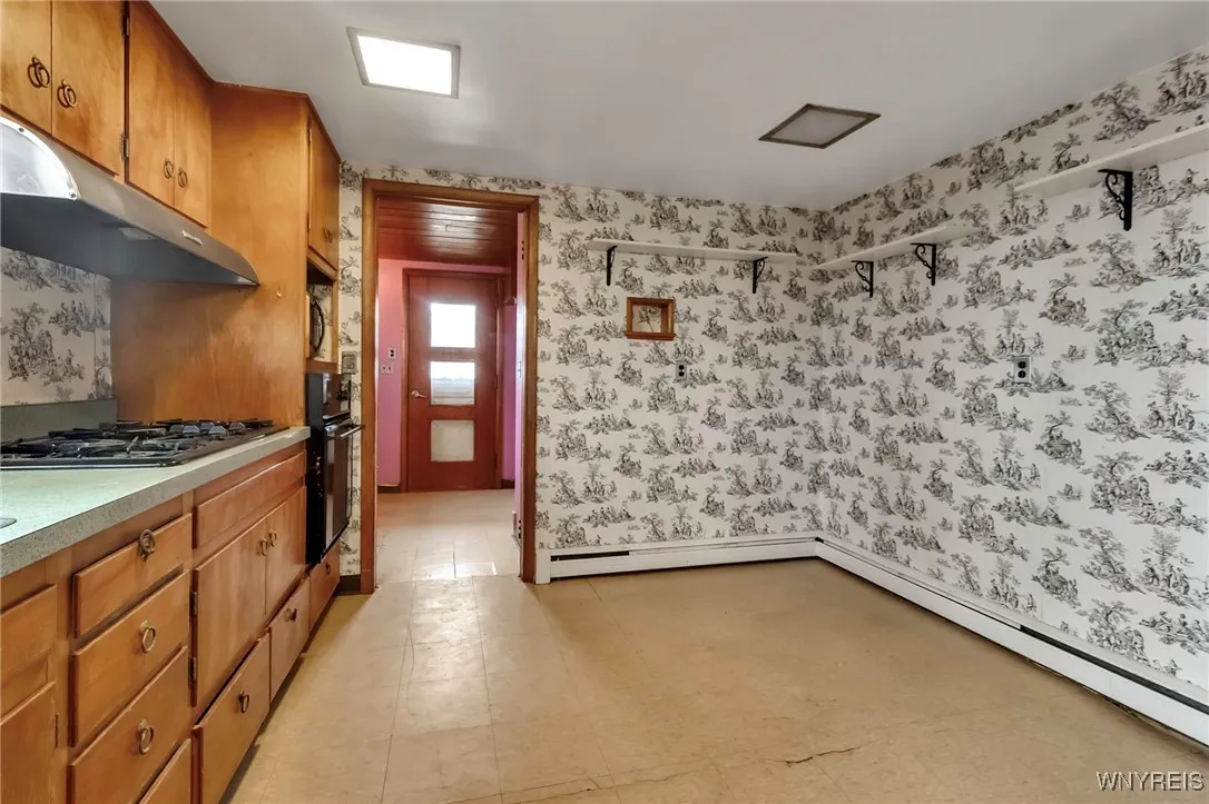 11765 Maple Ridge Road, Shelby, New York 14103, Shelby, New York 14103, 2 Bedrooms Bedrooms, 6 Rooms Rooms,2 BathroomsBathrooms,Residential,Closed,11765 Maple Ridge Road, Shelby, New York 14103,0,B1596430