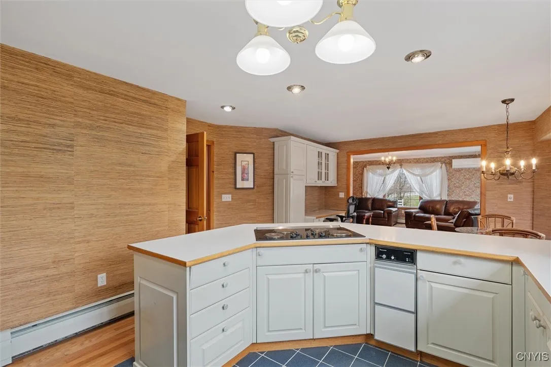 6008 East Lake Road, Owasco, New York 13021, Owasco, New York 13021, 3 Bedrooms Bedrooms, 11 Rooms Rooms,2 BathroomsBathrooms,Residential,Closed,6008 East Lake Road, Owasco, New York 13021,S1595880
