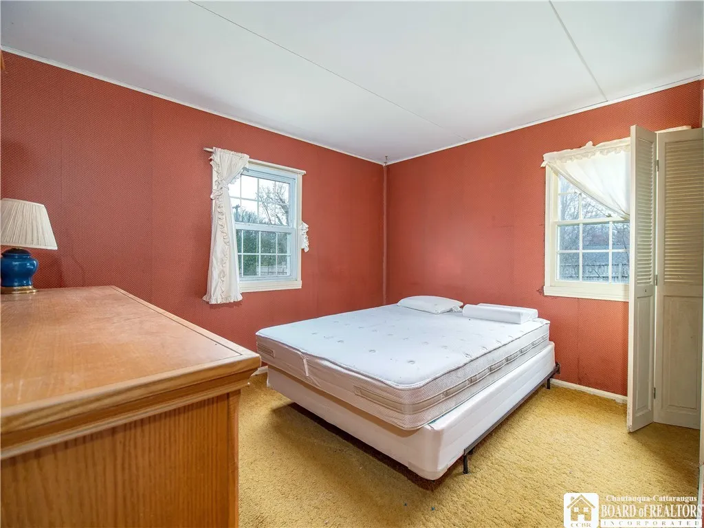 111 Springdale, Jamestown, New York 14701, Jamestown, New York 14701, 3 Bedrooms Bedrooms, 7 Rooms Rooms,1 BathroomBathrooms,Residential,Closed,111 Springdale, Jamestown, New York 14701,0,R1596115