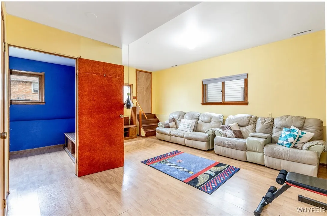82 Leonore Road, Amherst, New York 14226, Amherst, New York 14226, 3 Bedrooms Bedrooms, 6 Rooms Rooms,1 BathroomBathrooms,Residential,Closed,82 Leonore Road, Amherst, New York 14226,0,B1596732