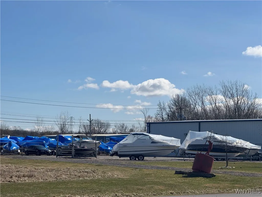3049 Grand Island Boulevard, Grand Island, New Yor, Grand Island, New York 14072, ,Commercial Sale,For Sale,3049 Grand Island Boulevard, Grand Island, New Yor,0,B1597332