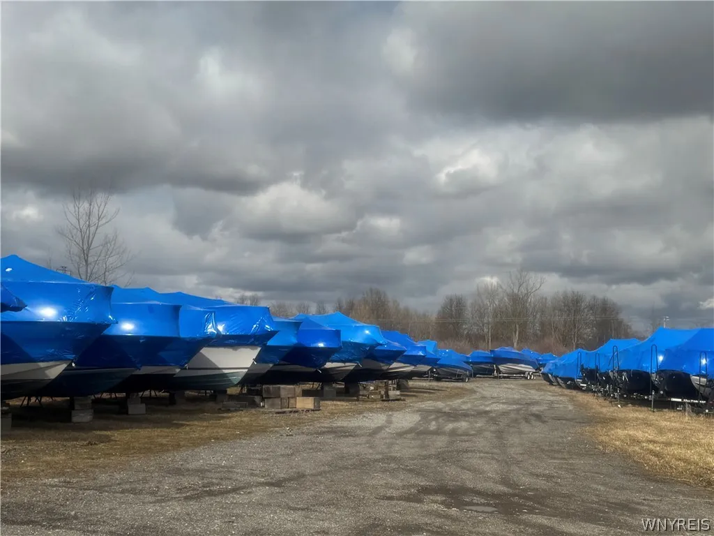 3049 Grand Island Boulevard, Grand Island, New Yor, Grand Island, New York 14072, ,Commercial Sale,For Sale,3049 Grand Island Boulevard, Grand Island, New Yor,0,B1597332