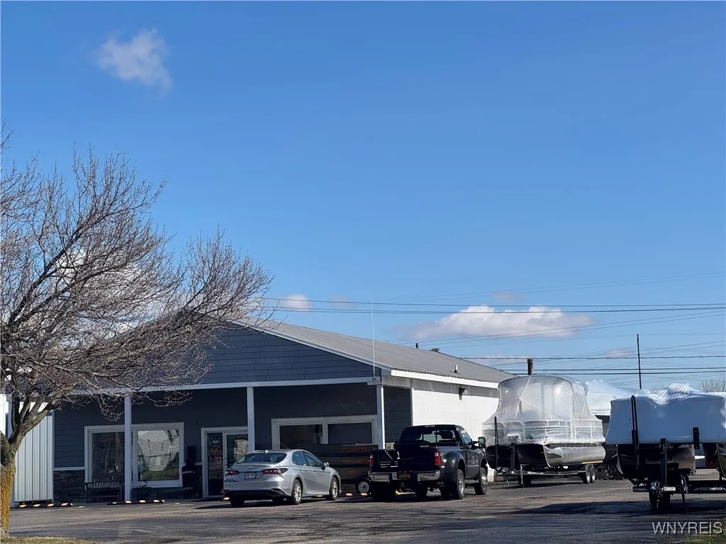 3049 Grand Island Boulevard, Grand Island, New Yor, Grand Island, New York 14072, ,Commercial Sale,For Sale,3049 Grand Island Boulevard, Grand Island, New Yor,0,B1597332