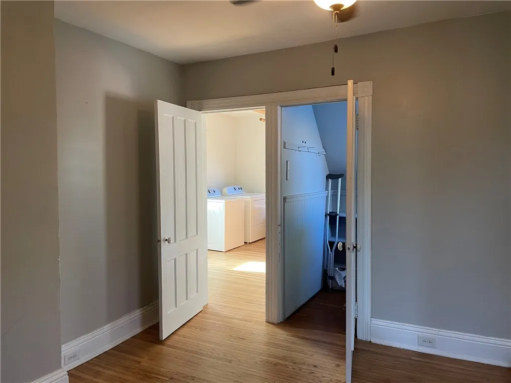 40 Lyceum Street, Geneva-city, New York 14456, Geneva City, New York 14456, 3 Bedrooms Bedrooms, 8 Rooms Rooms,1 BathroomBathrooms,Residential,Closed,40 Lyceum Street, Geneva-city, New York 14456,0,R1597322