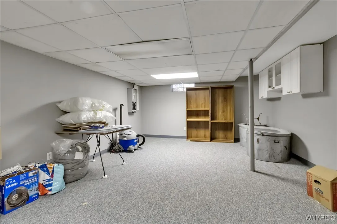 9005 Cliffside Drive, Clarence, New York 14031, Clarence, New York 14031, 4 Bedrooms Bedrooms, 11 Rooms Rooms,3 BathroomsBathrooms,Residential,Closed,9005 Cliffside Drive, Clarence, New York 14031,0,B1597453