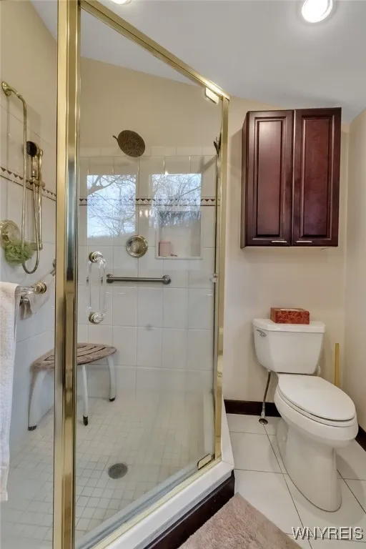 9005 Cliffside Drive, Clarence, New York 14031, Clarence, New York 14031, 4 Bedrooms Bedrooms, 11 Rooms Rooms,3 BathroomsBathrooms,Residential,Closed,9005 Cliffside Drive, Clarence, New York 14031,0,B1597453