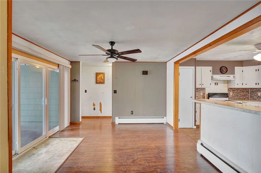 305 State Street, Smethport Boro, Pennsylvania 167, Smethport Boro, Pennsylvania 16749, 2 Bedrooms Bedrooms, 6 Rooms Rooms,1 BathroomBathrooms,Residential,For Sale,305 State Street, Smethport Boro, Pennsylvania 167,0,R1597532