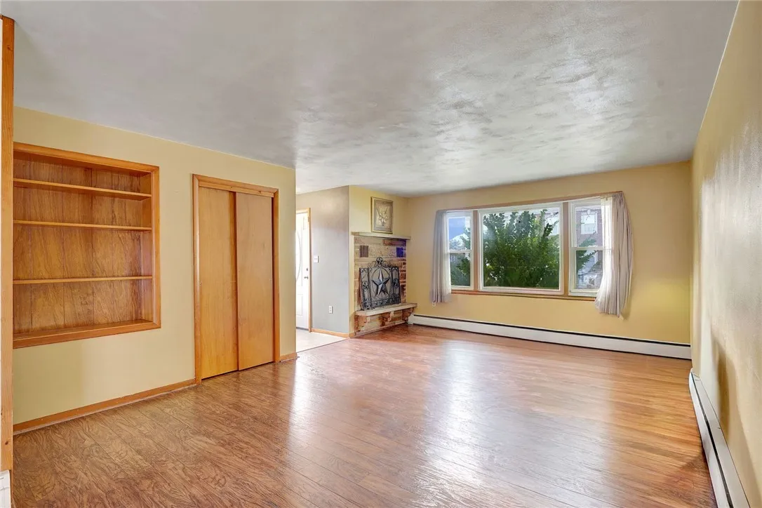 305 State Street, Smethport Boro, Pennsylvania 167, Smethport Boro, Pennsylvania 16749, 2 Bedrooms Bedrooms, 6 Rooms Rooms,1 BathroomBathrooms,Residential,For Sale,305 State Street, Smethport Boro, Pennsylvania 167,0,R1597532