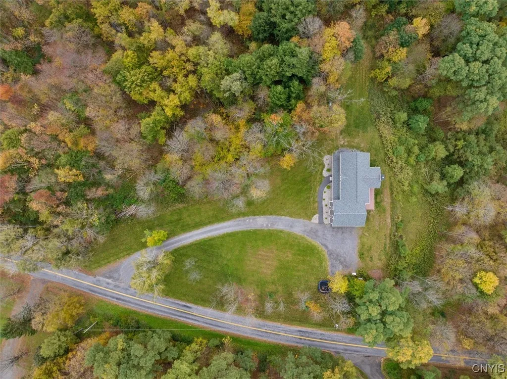 2364 King Road, Paris, New York 13322, Paris, New York 13322, 4 Bedrooms Bedrooms, 15 Rooms Rooms,2 BathroomsBathrooms,Residential,Closed,2364 King Road, Paris, New York 13322,S1597282