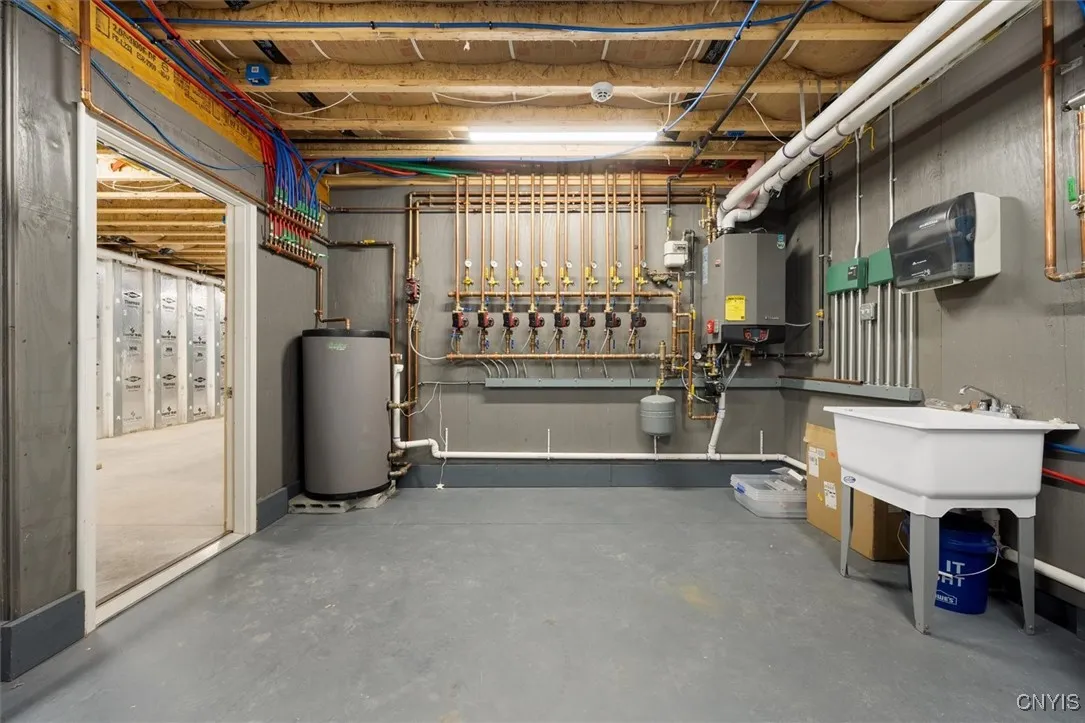 2364 King Road, Paris, New York 13322, Paris, New York 13322, 4 Bedrooms Bedrooms, 15 Rooms Rooms,2 BathroomsBathrooms,Residential,Closed,2364 King Road, Paris, New York 13322,S1597282