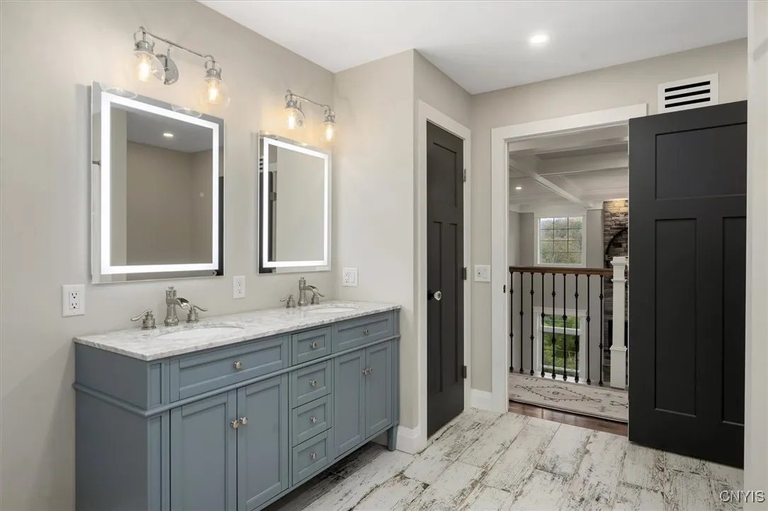2364 King Road, Paris, New York 13322, Paris, New York 13322, 4 Bedrooms Bedrooms, 15 Rooms Rooms,2 BathroomsBathrooms,Residential,Closed,2364 King Road, Paris, New York 13322,S1597282