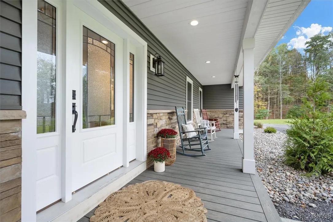 2364 King Road, Paris, New York 13322, Paris, New York 13322, 4 Bedrooms Bedrooms, 15 Rooms Rooms,2 BathroomsBathrooms,Residential,Closed,2364 King Road, Paris, New York 13322,S1597282