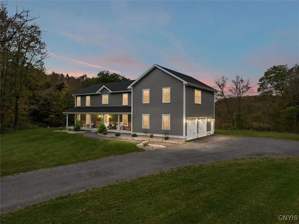 2364 King Road, Paris, New York 13322, Paris, New York 13322, 4 Bedrooms Bedrooms, 15 Rooms Rooms,2 BathroomsBathrooms,Residential,Closed,2364 King Road, Paris, New York 13322,S1597282
