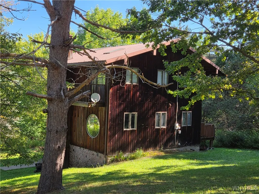 1347 Dublin Meadows Road, Mansfield, New York 1477, Mansfield, New York 14779, 4 Bedrooms Bedrooms, 10 Rooms Rooms,3 BathroomsBathrooms,Residential,Closed,1347 Dublin Meadows Road, Mansfield, New York 1477,0,B1597605