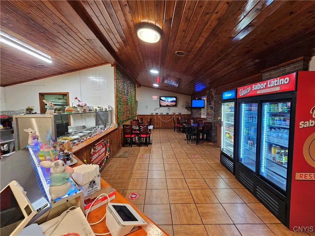 401 W Dominick Street, Rome, New York 13440, Rome, New York 13440, ,Commercial Sale,For Sale,401 W Dominick Street, Rome, New York 13440,S1597604