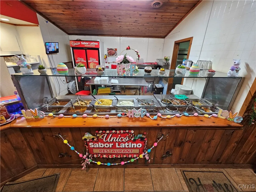 401 W Dominick Street, Rome, New York 13440, Rome, New York 13440, ,Commercial Sale,For Sale,401 W Dominick Street, Rome, New York 13440,S1597604